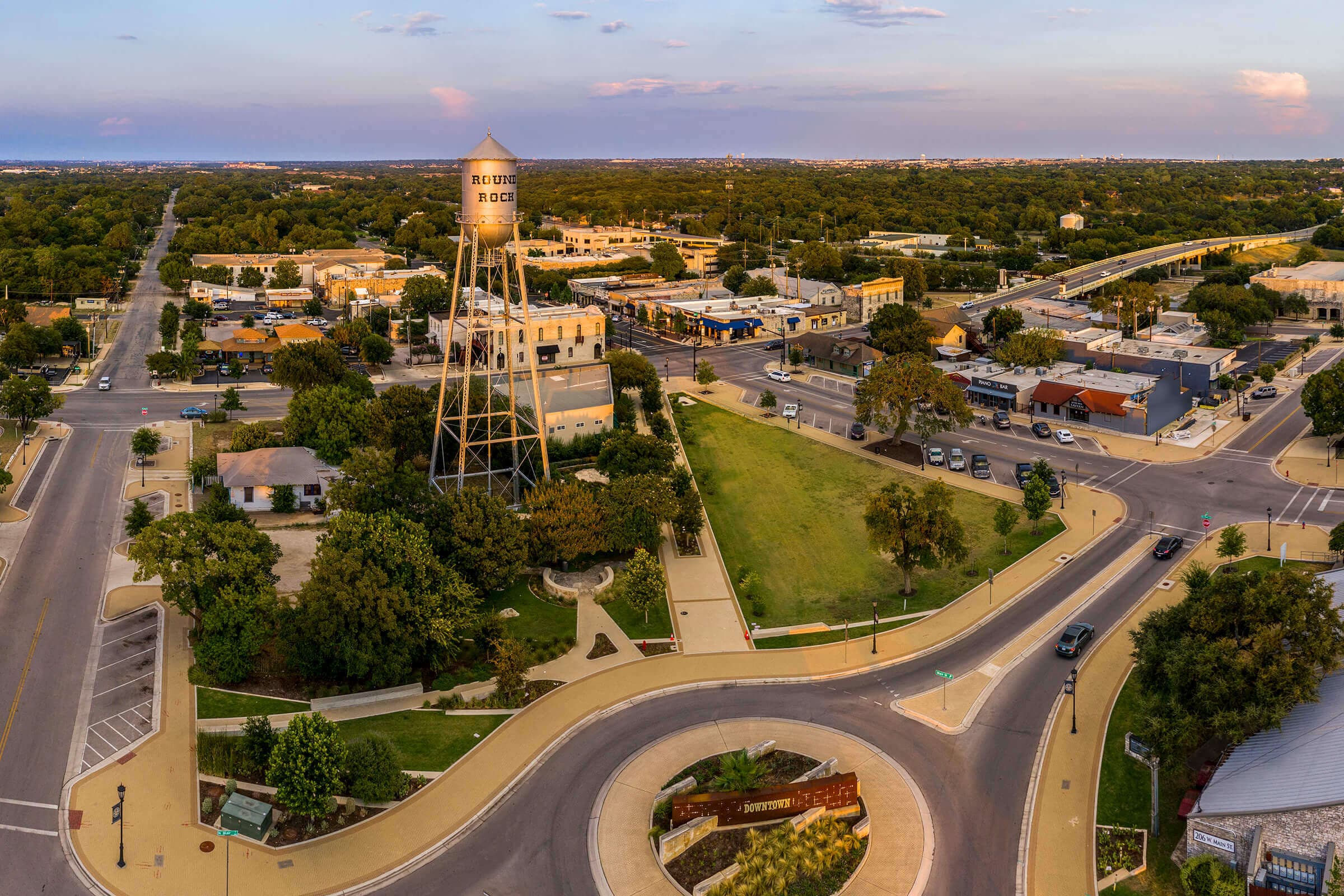 Round Rock Roofing Guide 2026: Costs, Contractors & Materials