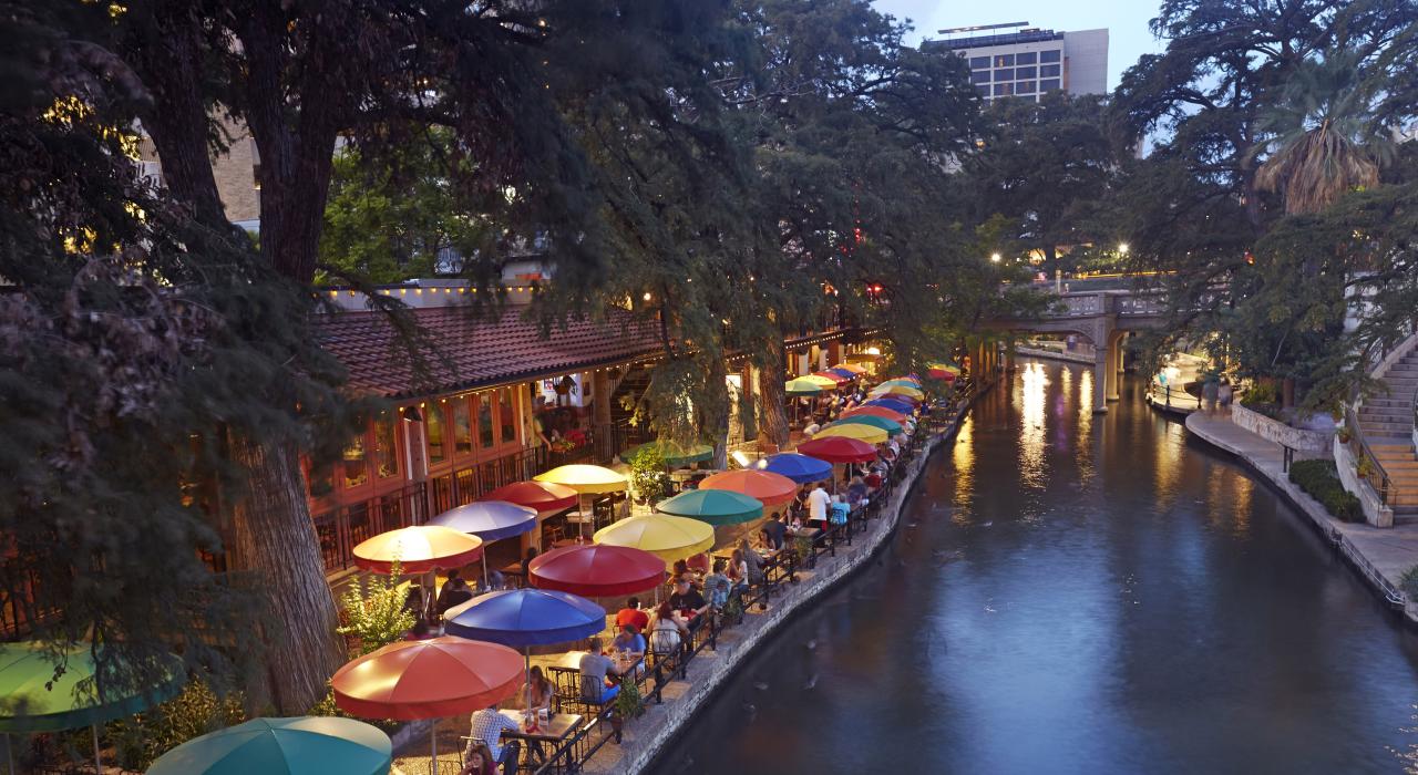 Roofing services in San Antonio, TX